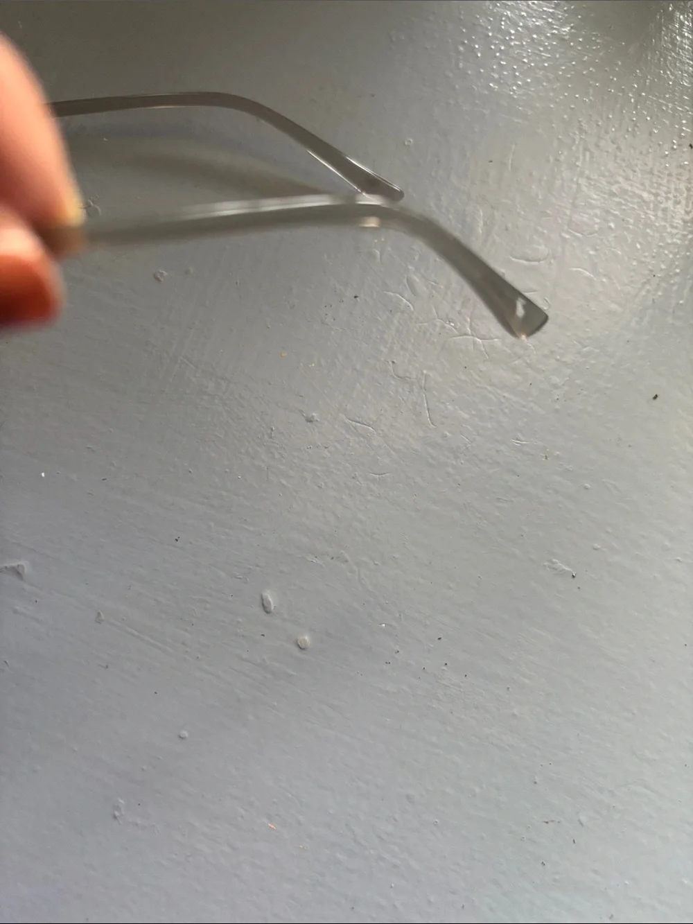 Abercrombie Round Frame Sunglasses in Translucent Gray with Dark Lenses